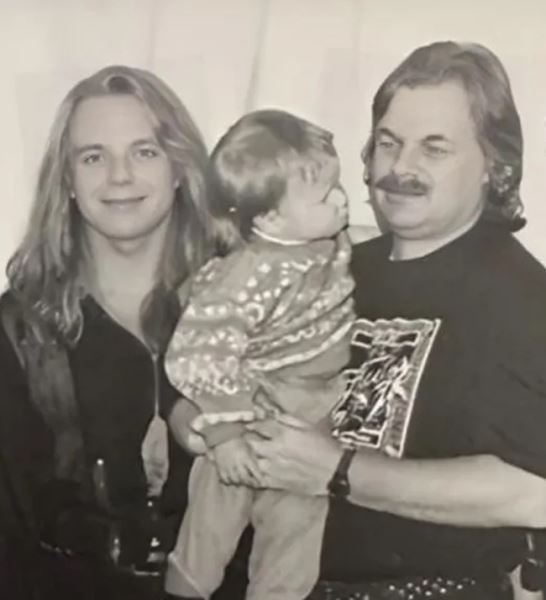 Владимир Пресняков с отцом - фото соцсети